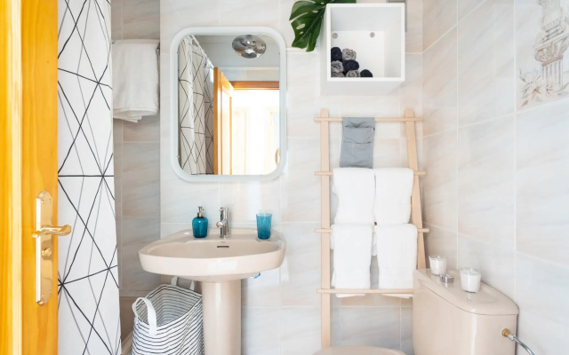 Home2Book Stylish Apartment Caletillas