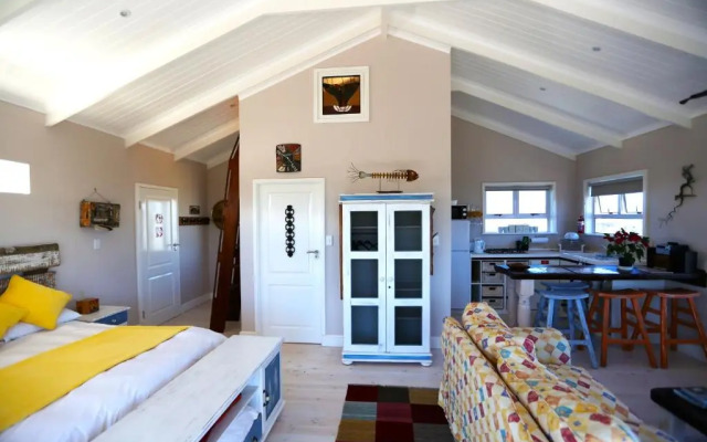 Reddoor Studio