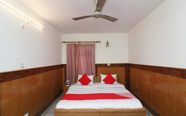 Hotel Gaurav Palace By OYO Rooms