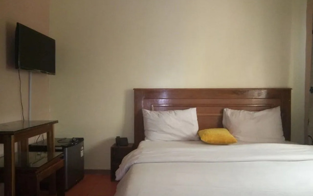 First Eleven Hotel