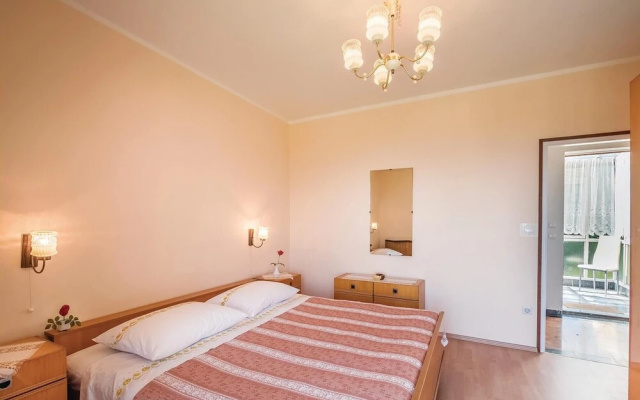 Beautiful Home in Lovran With Wifi and 2 Bedrooms