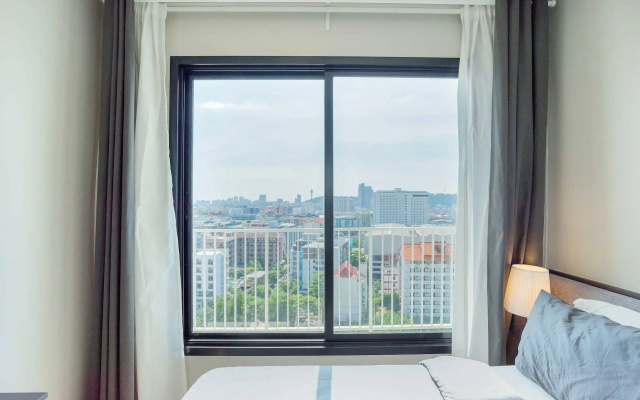 The Base Central Pattaya by Favstay