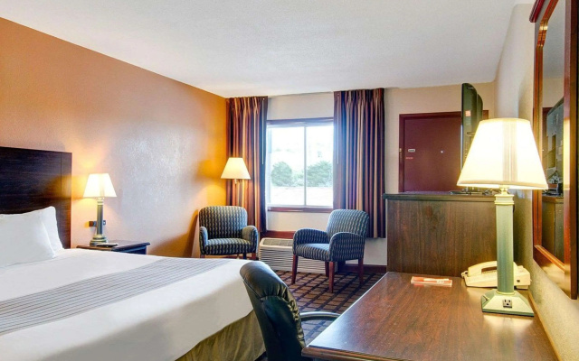 Econo Lodge Sharon - Foxborough