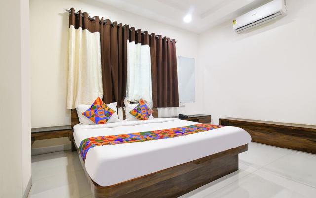 Fabhotel Rama