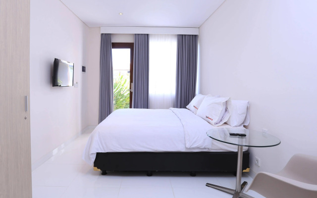 RedDoorz @ Petitenget Seminyak