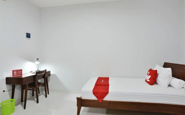 ZEN Rooms Bintaro Sector 3
