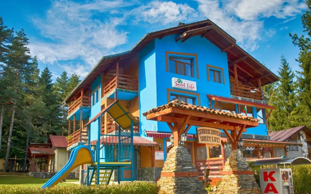 Sweet Life Family Hotel