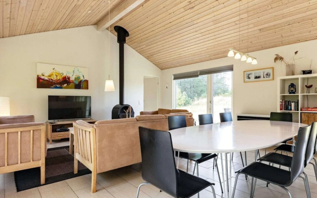 8 Person Holiday Home in Albaek