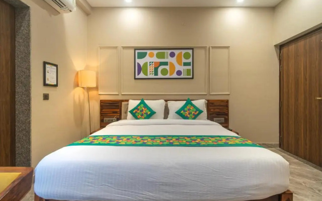 Treebo Aashirwad Bliss Inn With Swimming Pool