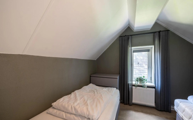 Holiday Home in Kerkdriel With a View of the Lake
