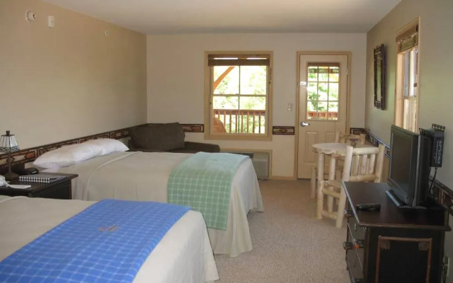 August Lodge Cooperstown