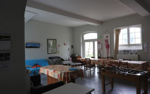 Fontaineblhostel