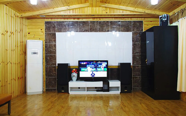 Nami Island Starry Glow Pension