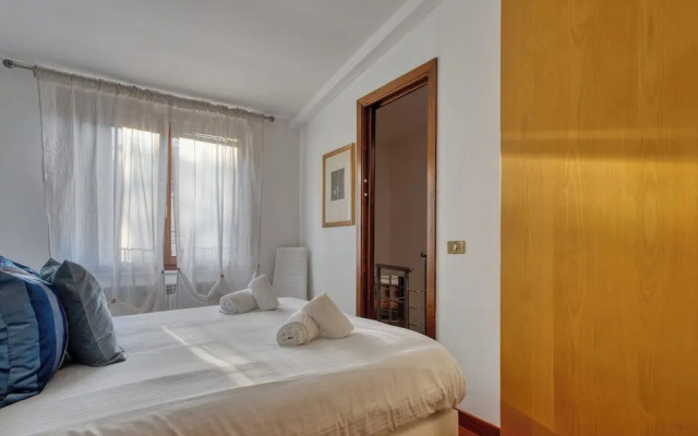 Inviting flat near the city centre