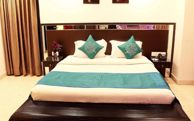 Hotel Aston International