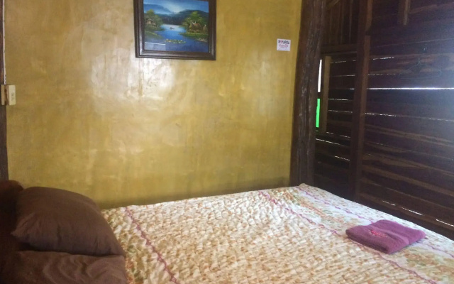 Maeyen House