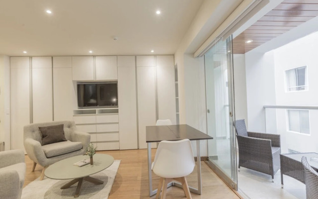 Elegant 1BR in Modern Building