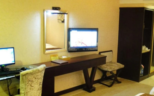 Shishi Wanjia Oriental Hotel
