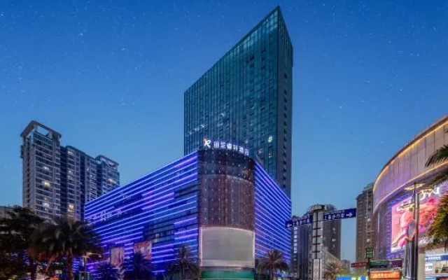 Rezen Select Hotel (Wenshan Dongfeng Road Pedestrian Street)