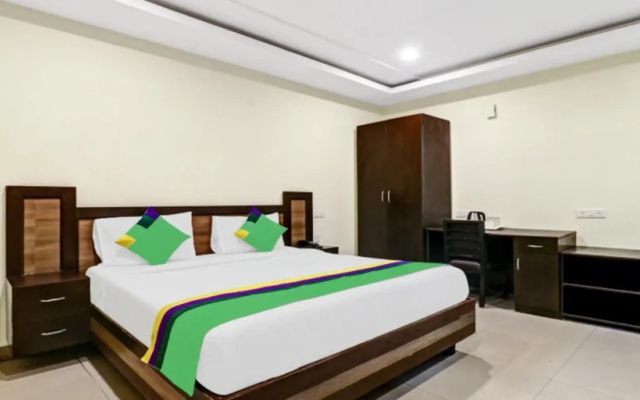 FabHotel Bharini Electronic City