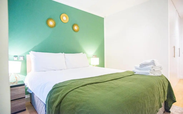 One Bed Serviced Apt in Farringdon