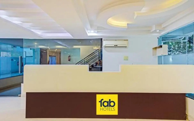 FabHotel Skyry