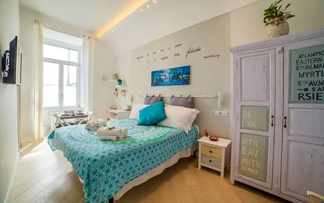 Bed in Naples