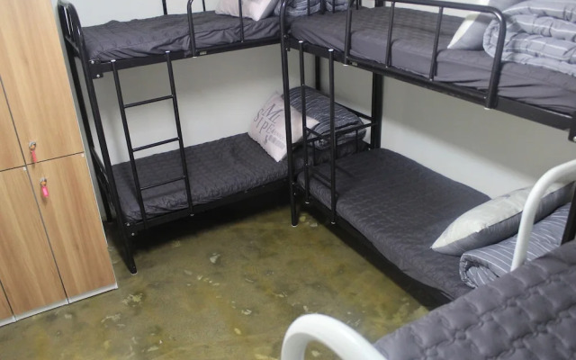 U Guesthouse in Hongdae Female Only - Hostel