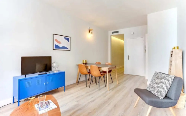 Stunning 2 Bed, all new in Gracia Neighborhood