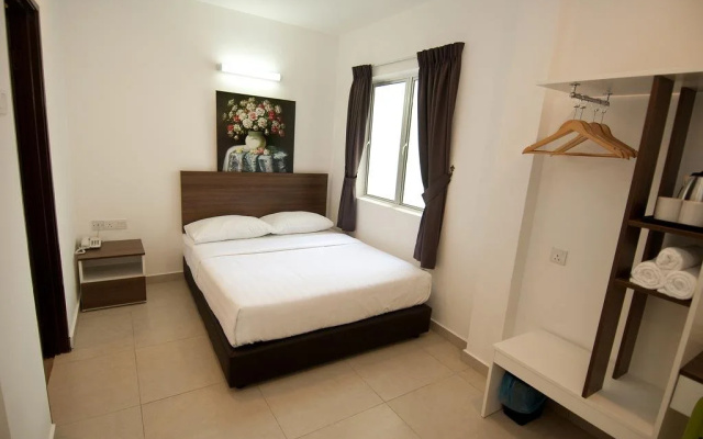 Hotel Cheqinn