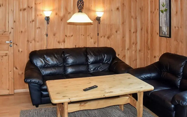 4 Person Holiday Home in Mandalen