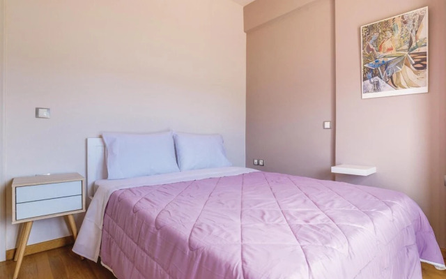 Awesome Home in Skroponeria Politeia With 8 Bedrooms and Wifi