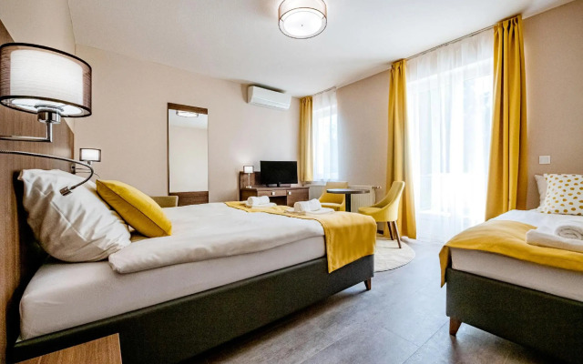 Fürdo Hotel