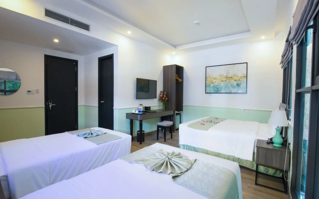 Paralia Hotel Phu Quoc