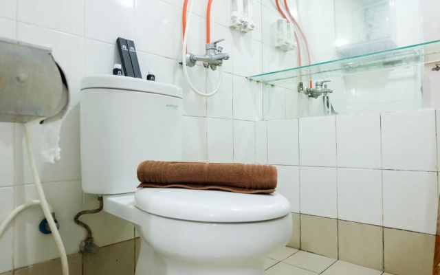 Modern 2BR with City View at Bassura Apartment