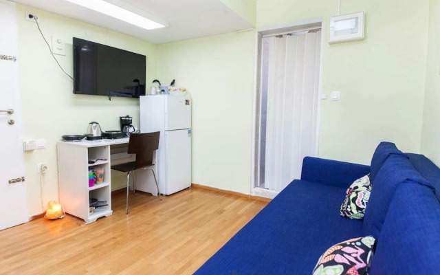 Retire with Outstanding Lycabettus View