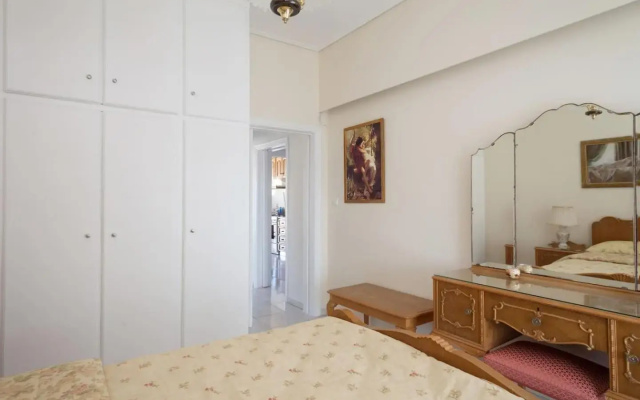 Elegant Athenian Apartment