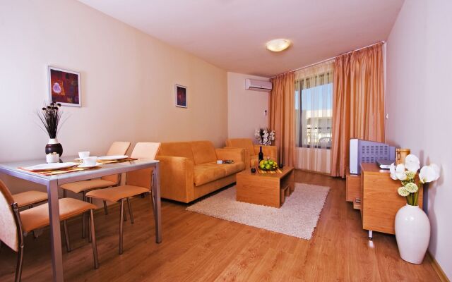 Отель Sea Grace Aparthotel Болгария, Солнечный берег - отзывы, цены и фото номеров - забронировать отель Sea Grace Aparthotel онлайн комната для гостей