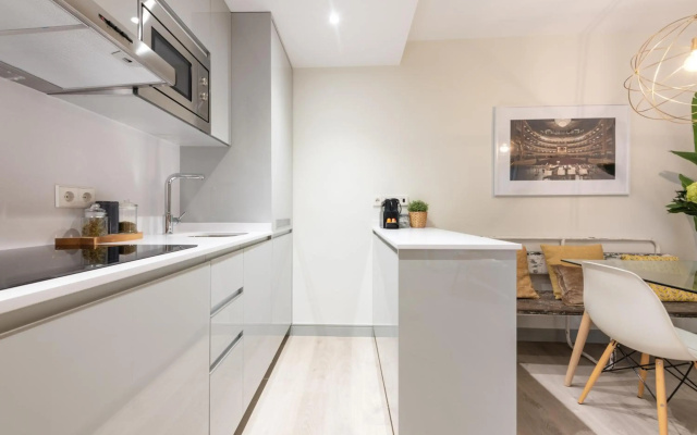 Sophisticated brand new flat