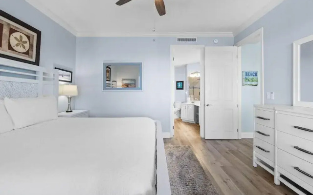 Regency Isle Penthouse 1202