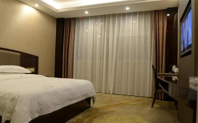 Tiecheng Hotel East Railway Station