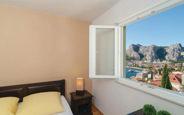 Beautiful Home in Omis With Wifi and 2 Bedrooms