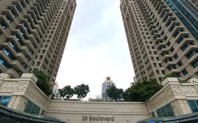 Silkhaus | 29 Boulevard