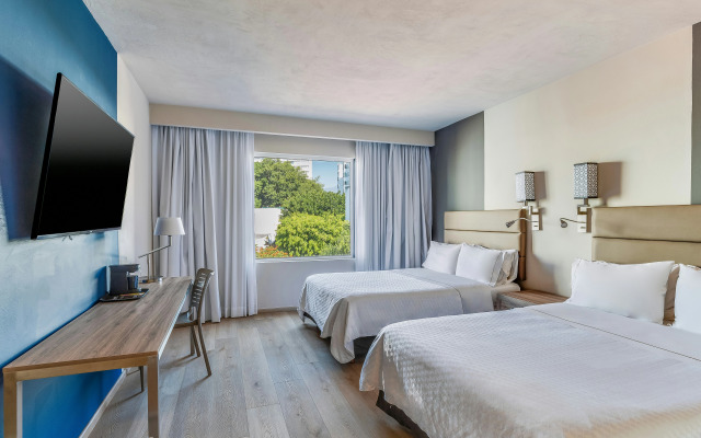 Fiesta Inn Cuernavaca