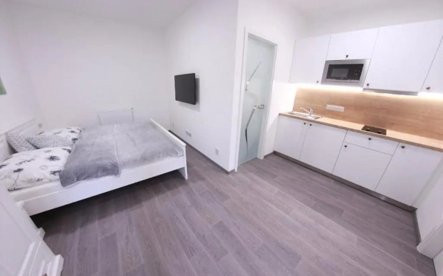 JM Apartments