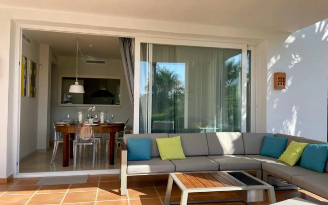 Al-401 Apartment in Alcazaba Lagoon