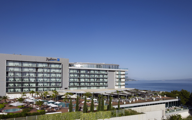 Отель Radisson Blu Resort & Spa, Split вид на фасад