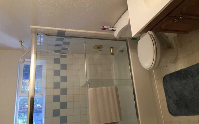 1267 Dedi - 3 Br Home
