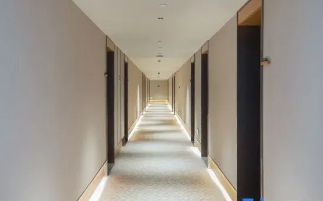 JI Hotel (Huzhou South Taihu Hangchangqiao Bei Road)