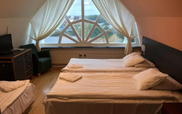 Hotel Månen